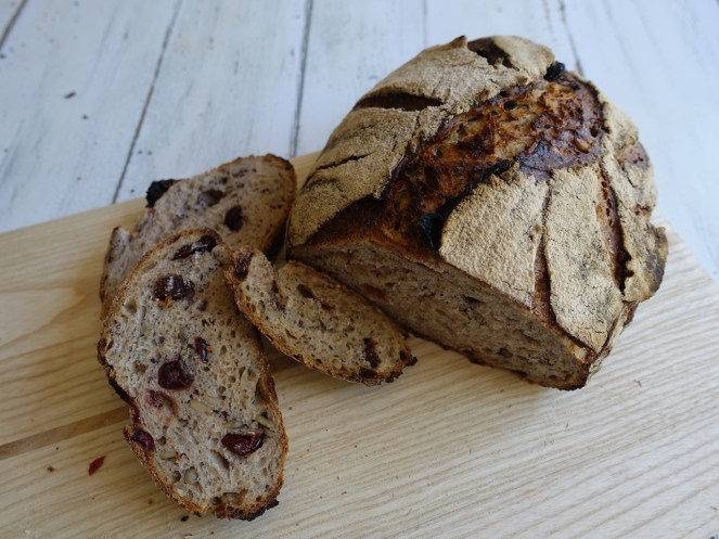 meggyes mákos kovászos